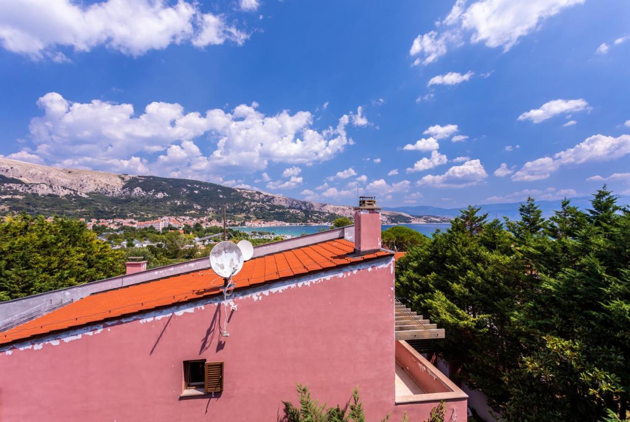 Deluxe Apartments Kovac With Terrace Baška Екстериор снимка